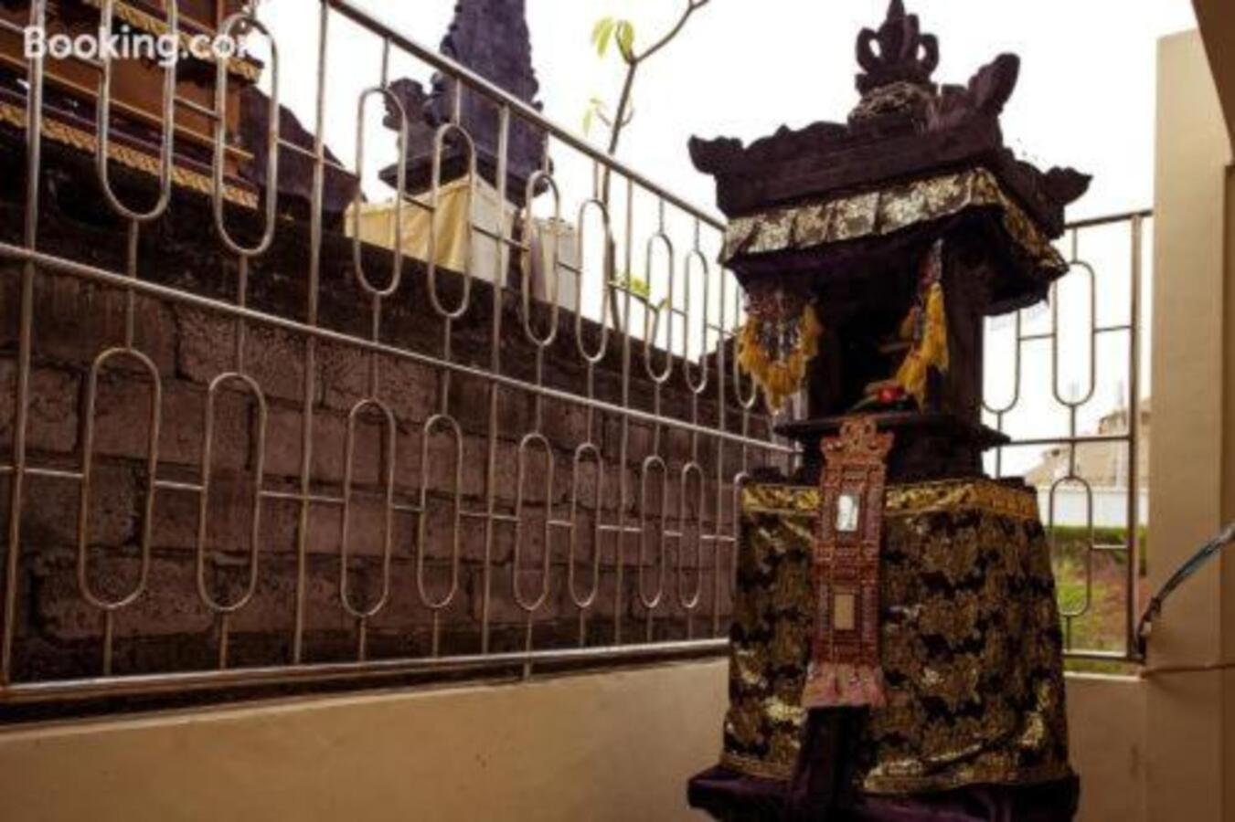 Segara Sadhu Inn Kuta By Ecommerceloka Exterior foto