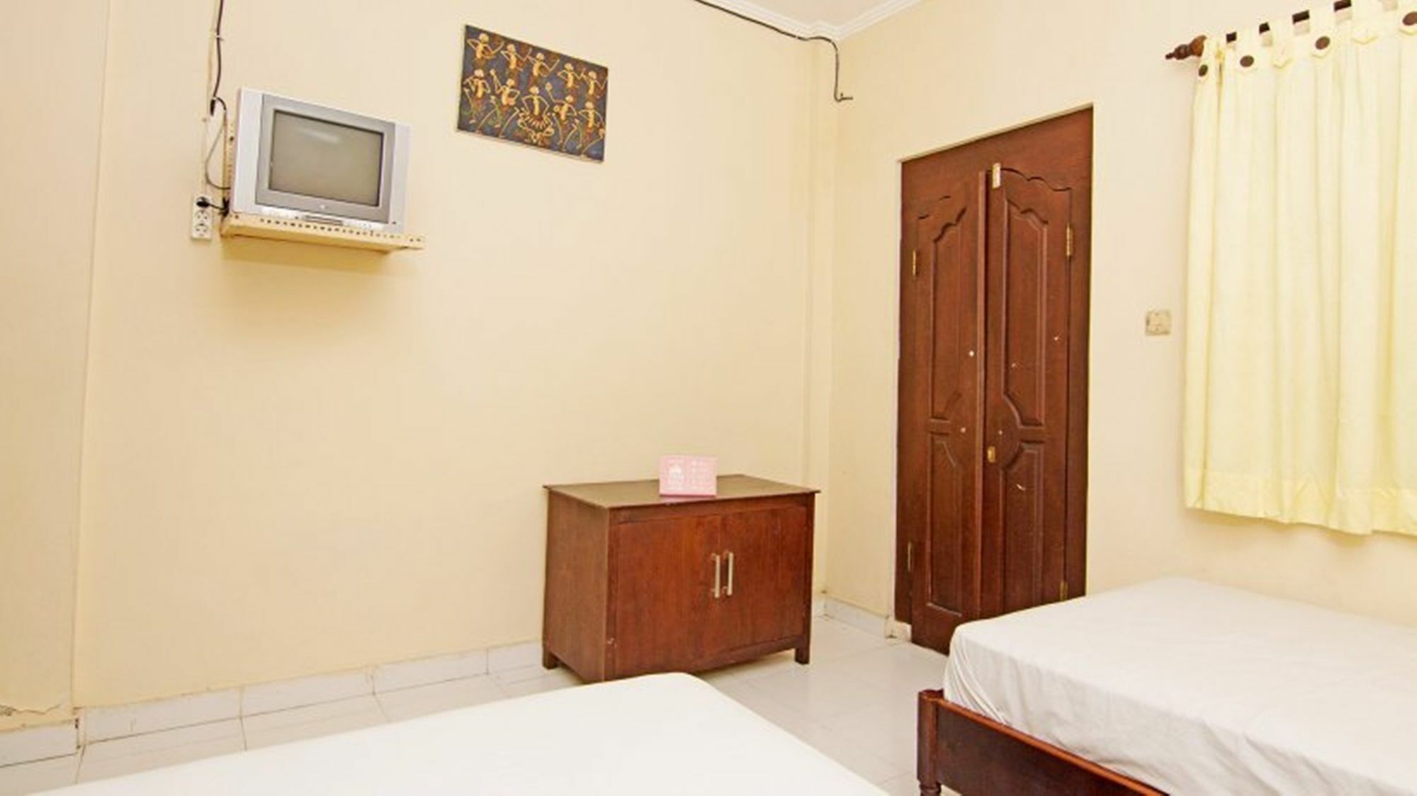Segara Sadhu Inn Kuta By Ecommerceloka Exterior foto